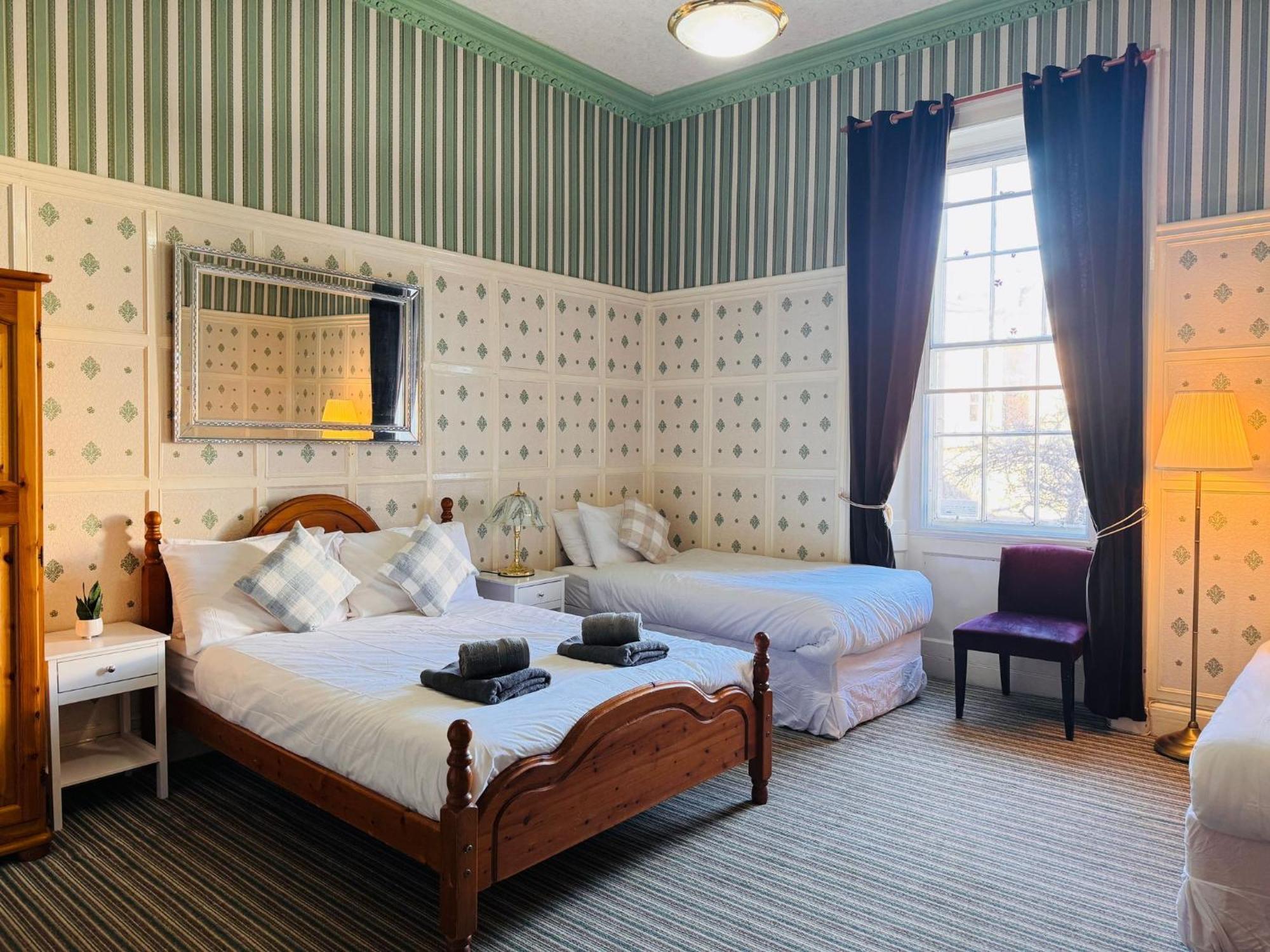 Edinburgh Travel Guest House 외부 사진