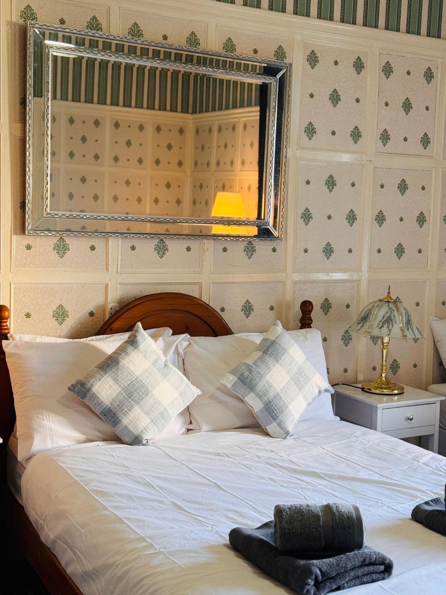 Edinburgh Travel Guest House 외부 사진