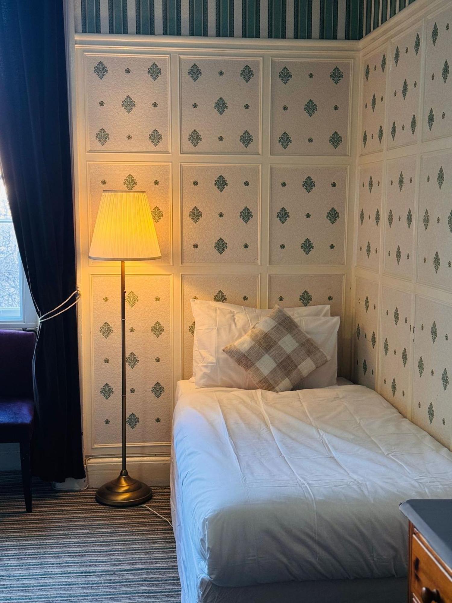 Edinburgh Travel Guest House 외부 사진