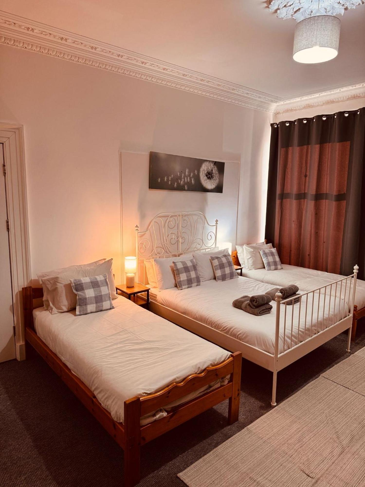 Edinburgh Travel Guest House 외부 사진