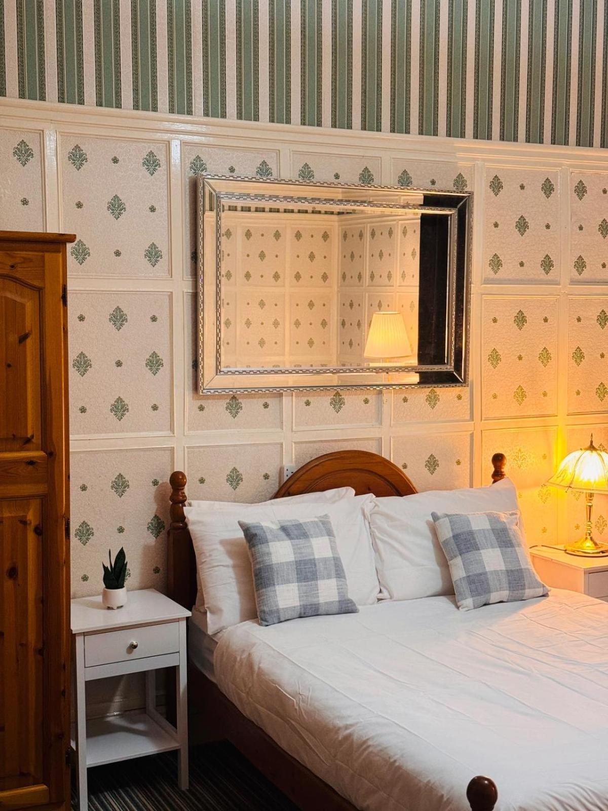 Edinburgh Travel Guest House 외부 사진