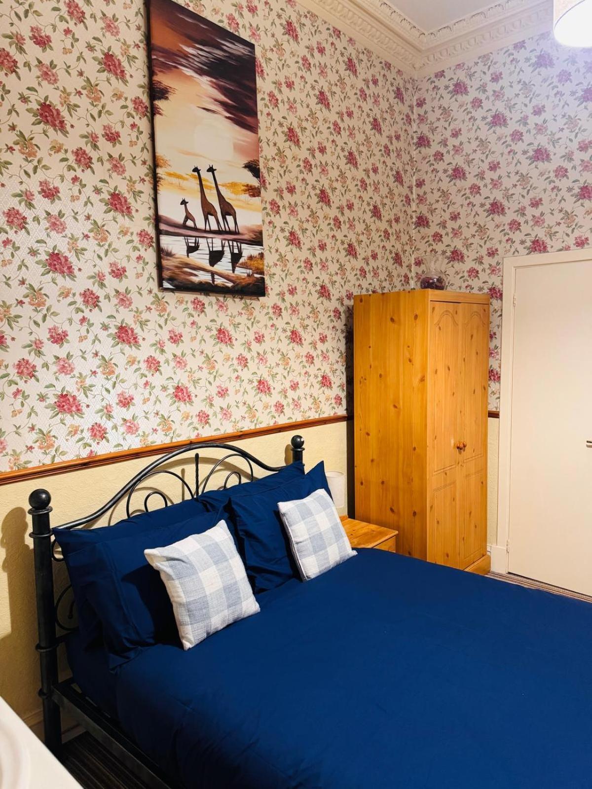 Edinburgh Travel Guest House 외부 사진