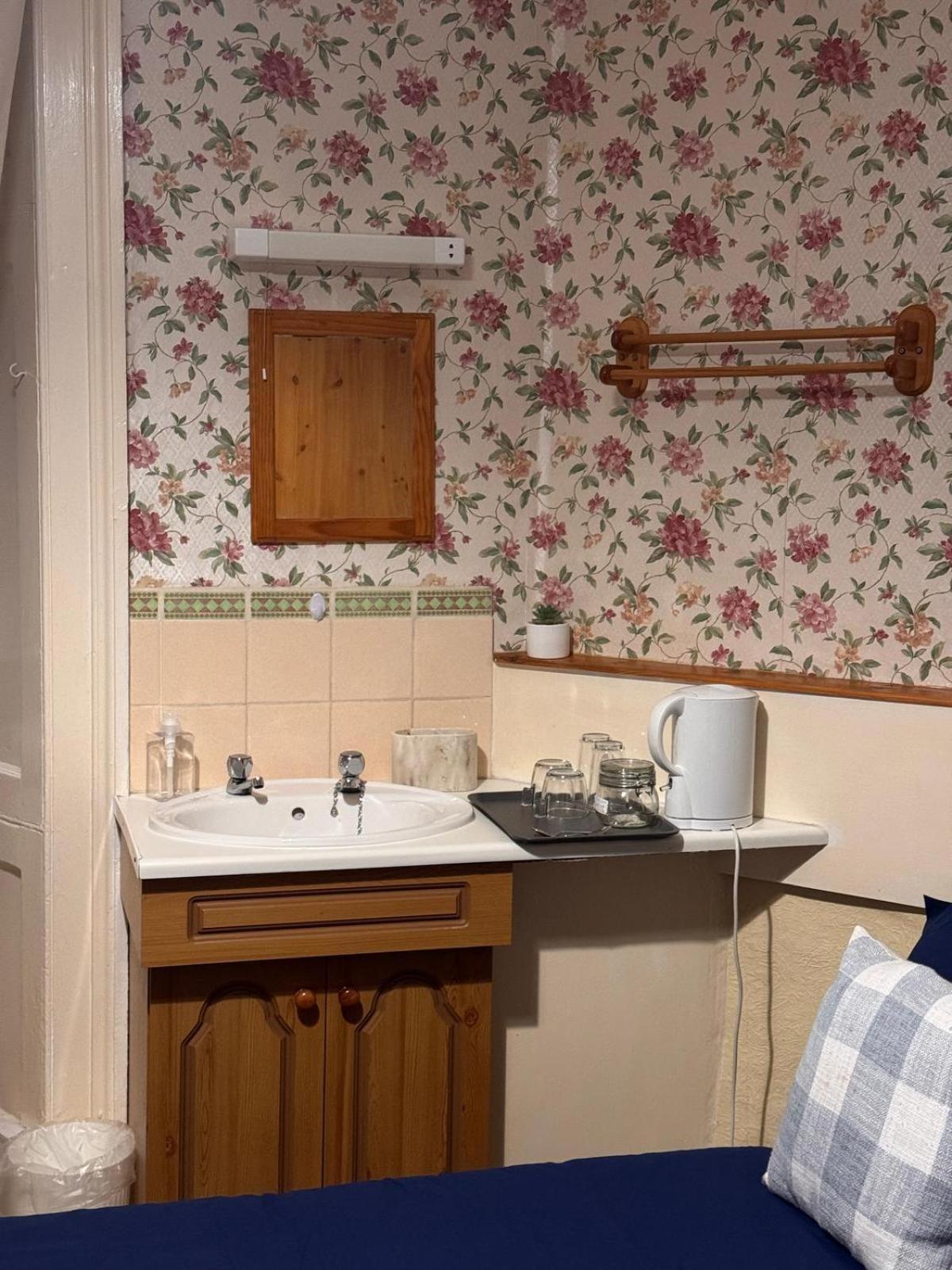 Edinburgh Travel Guest House 외부 사진
