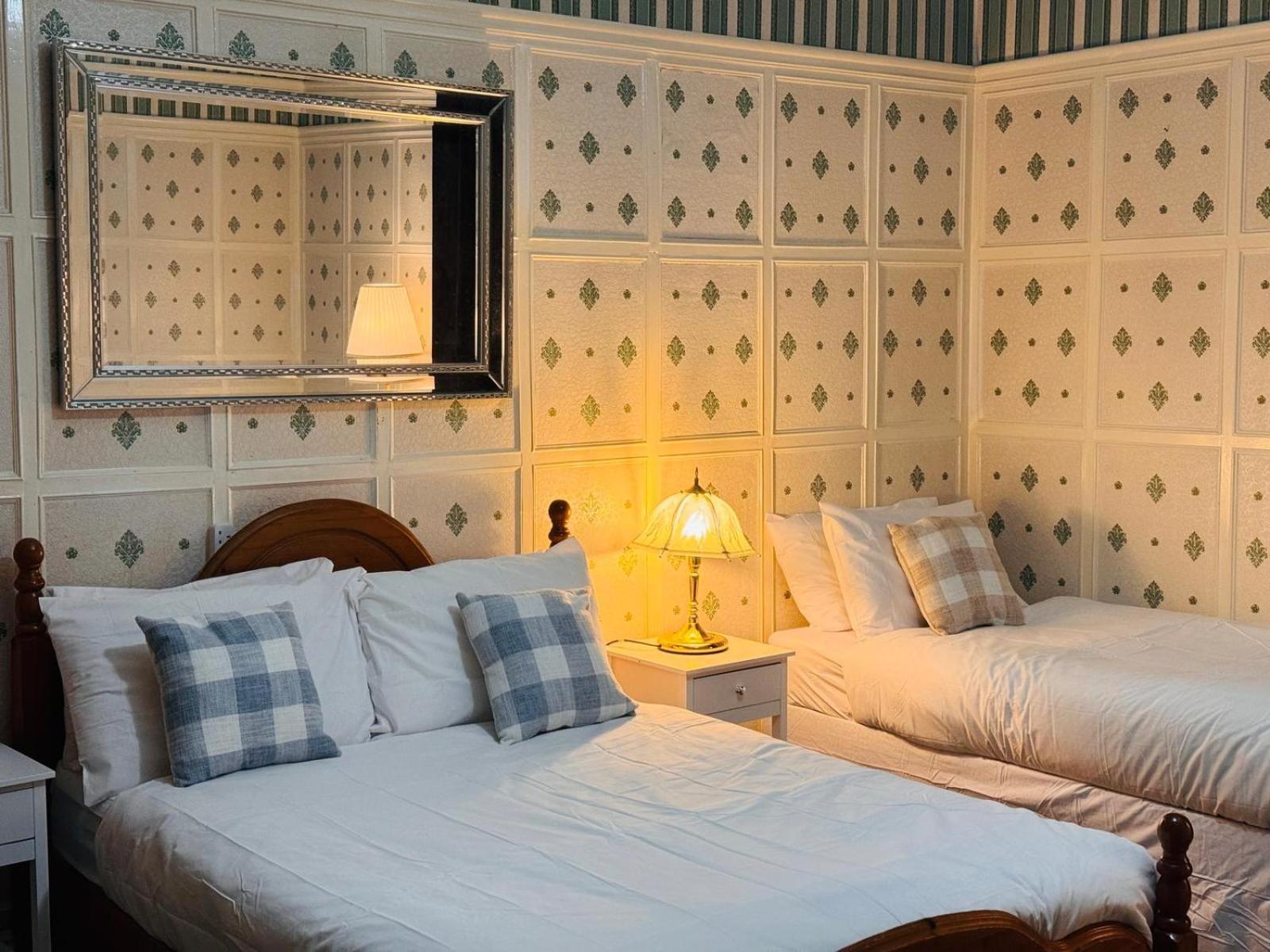 Edinburgh Travel Guest House 외부 사진
