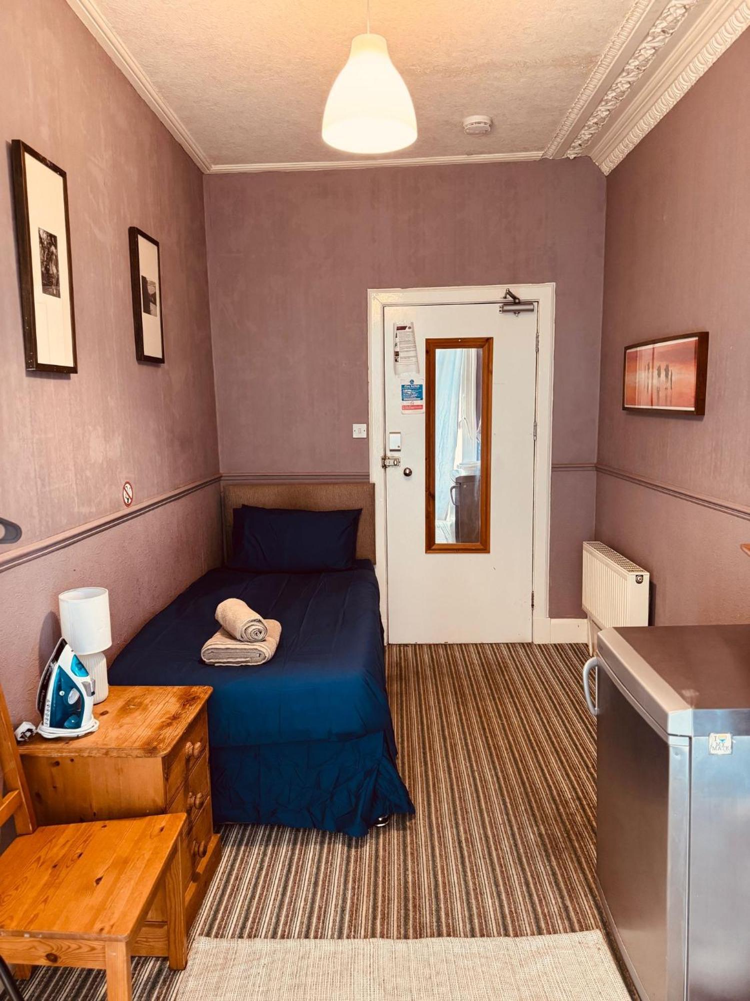 Edinburgh Travel Guest House 외부 사진