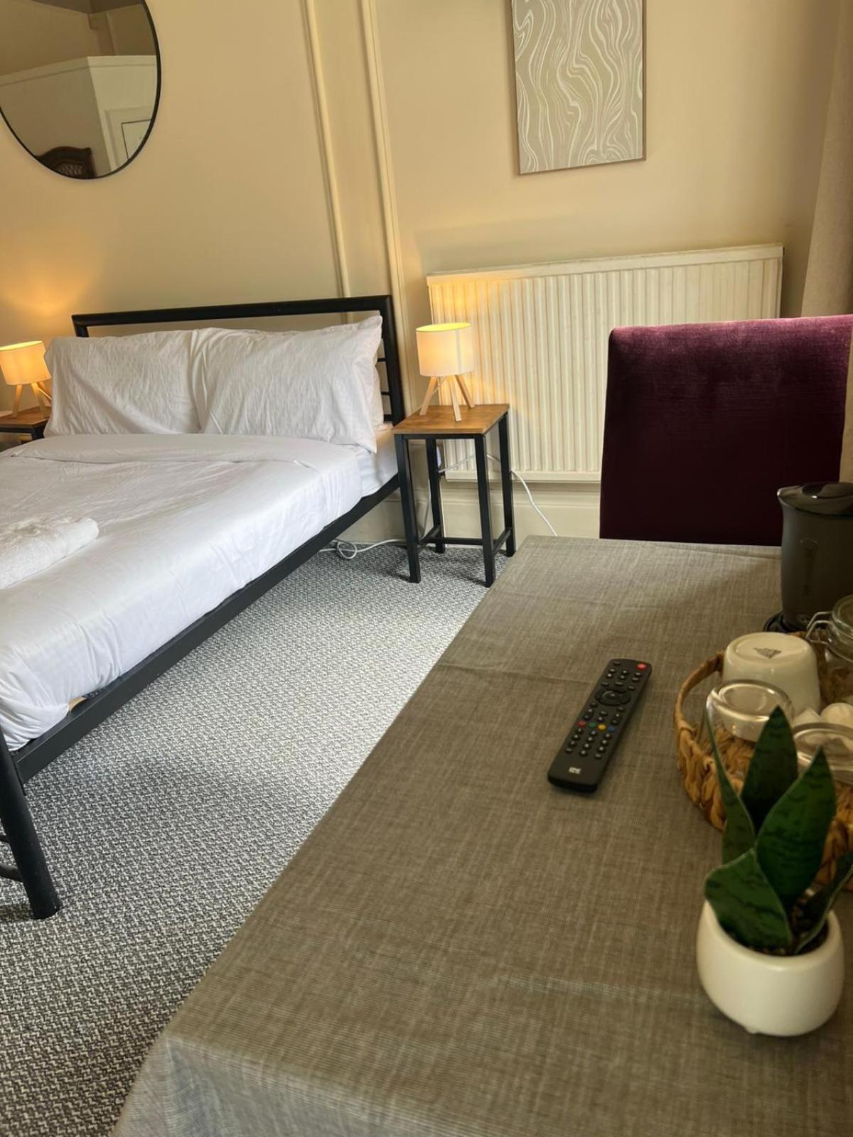 Edinburgh Travel Guest House 외부 사진